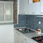 In Einem Dalmatischen Haus In Novigrad-dalmatien Neben Zadar, Mit Klimaanlage Ac *
