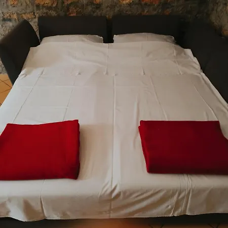 아파트 In Einem Dalmatischen Haus In Novigrad-dalmatien Neben Zadar, Mit Klimaanlage Ac
