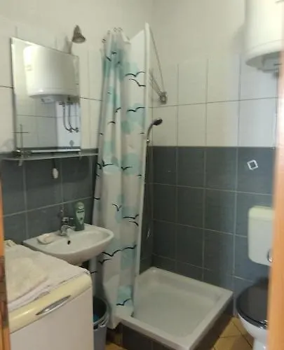 Appartamento In Einem Dalmatischen Haus In Novigrad-dalmatien Neben Zadar, Mit Klimaanlage Ac