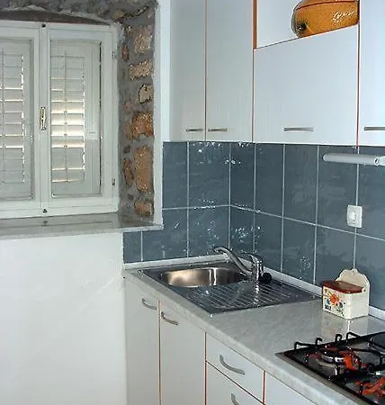 In Einem Dalmatischen Haus In Novigrad-dalmatien Neben Zadar, Mit Klimaanlage Ac *
