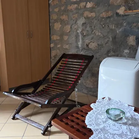 In Einem Dalmatischen Haus In Novigrad-dalmatien Neben Zadar, Mit Klimaanlage Ac *