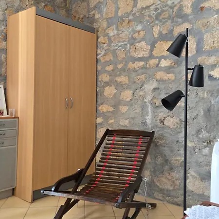 Apartment In Einem Dalmatischen Haus In Novigrad-dalmatien Neben Zadar, Mit Klimaanlage Ac Novigrad (Dalmatia)